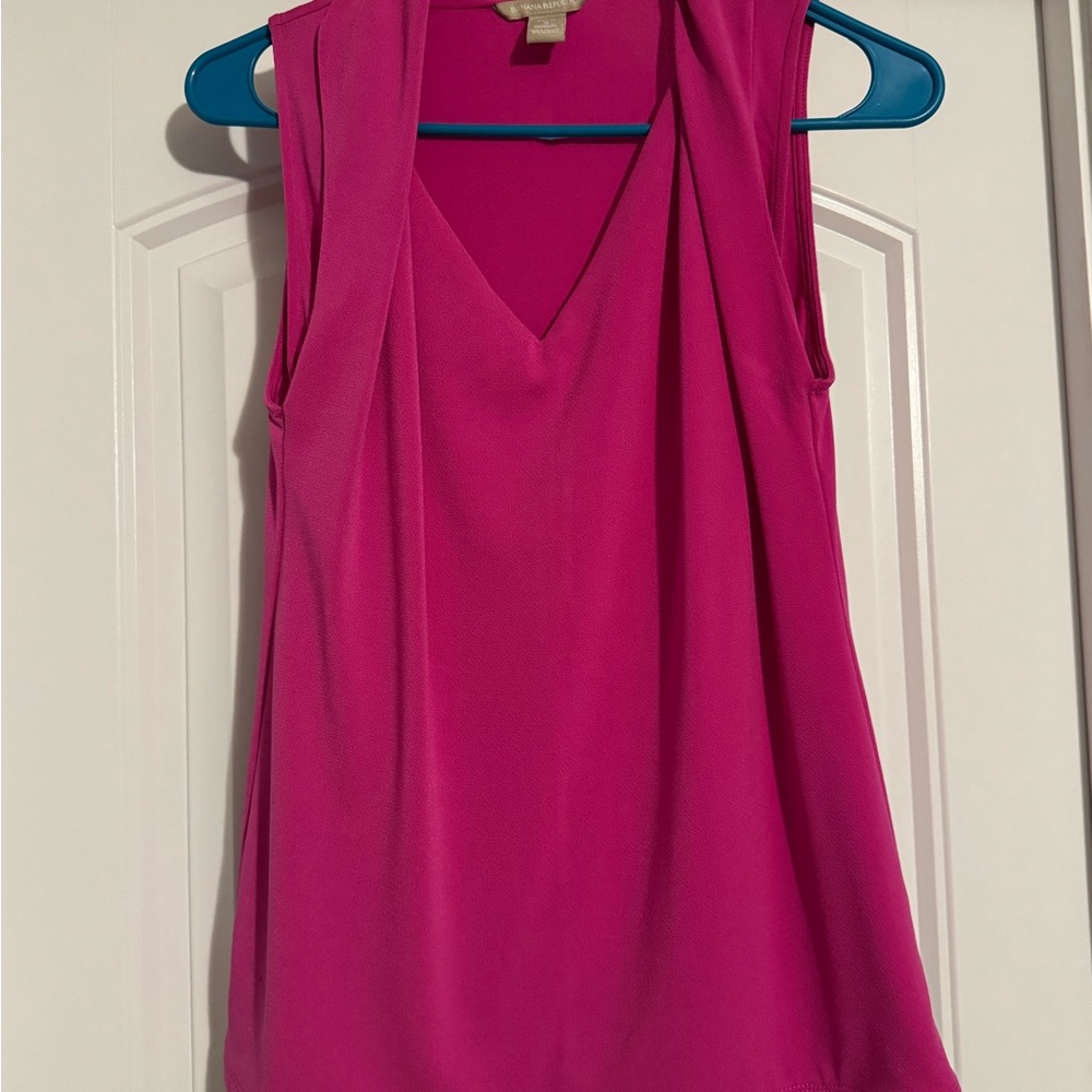 Banana Republic Women’s Pink Sleeveless Top